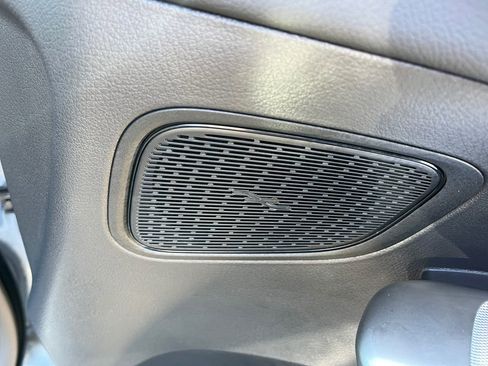 Certified 2025 Mercedes-Benz GLC 300 4MATIC image 17