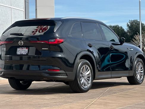 Used 2025 MAZDA CX-90 3.3 Turbo w/ Preferred Package image 4