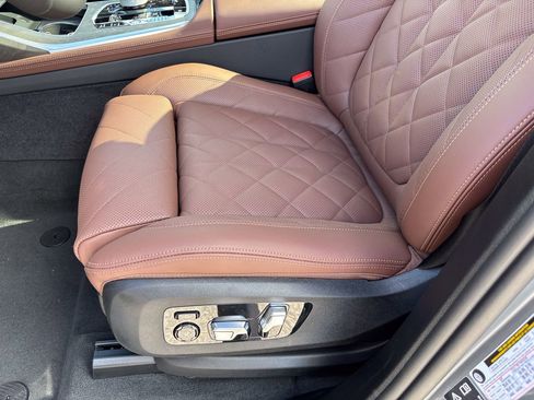 New 2027 BMW X7 xDrive40i AWD/4WD image 18