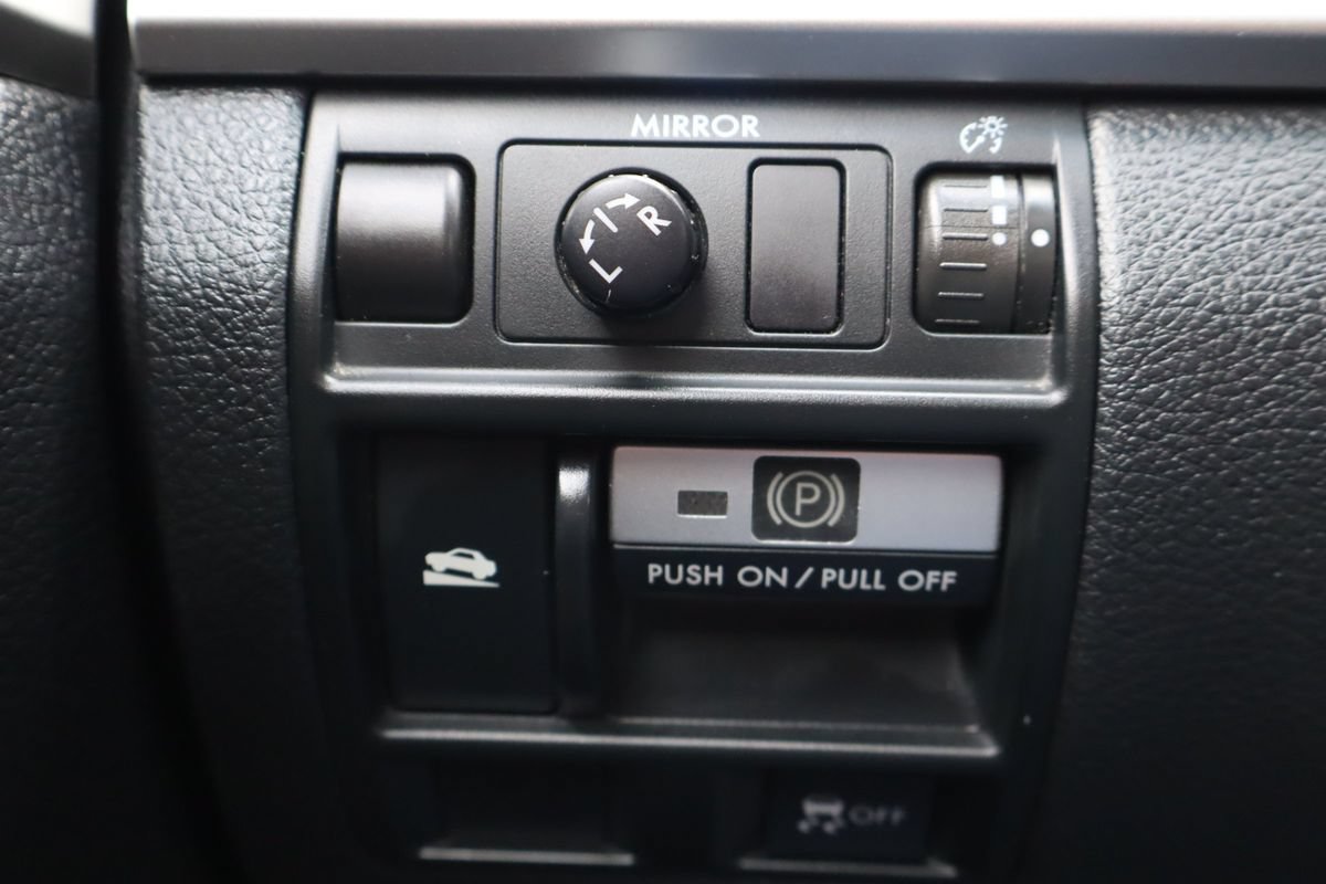 Used 2013 Subaru Outback 2.5i Premium AWD/4WD image 29