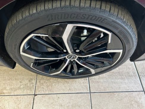 Used 2023 Nissan Altima 2.5 SR w/ SR Premium Package image 20