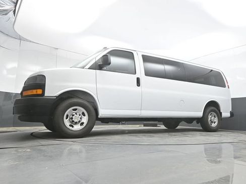 Used 2024 Chevrolet Express 3500 LS RWD image 39