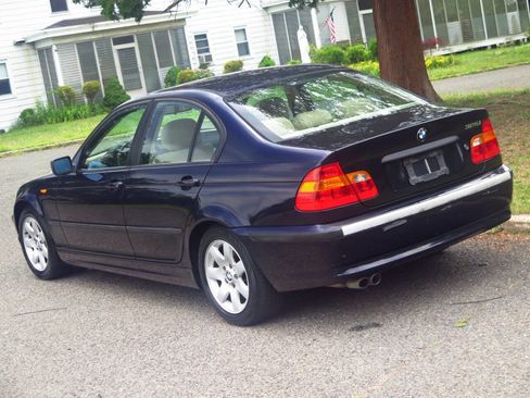 Used 2005 BMW 325i Sedan RWD image 24