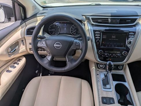 Used 2024 Nissan Murano SL FWD image 19