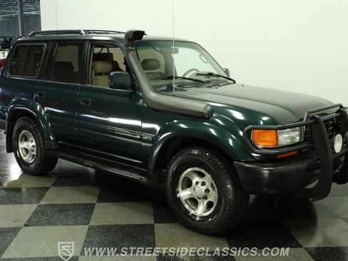 Used 1997 Toyota Land Cruiser w/ Collector's Edition Pkg AWD/4WD image 14