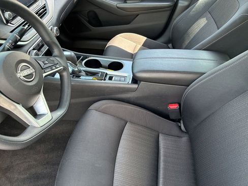 Certified 2024 Nissan Altima 2.5 SV AWD/4WD image 16