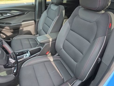 Used 2023 Chevrolet TrailBlazer RS w/ Sun and Liftgate Package image 18