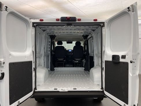 New 2026 RAM ProMaster 1500 FWD image 5