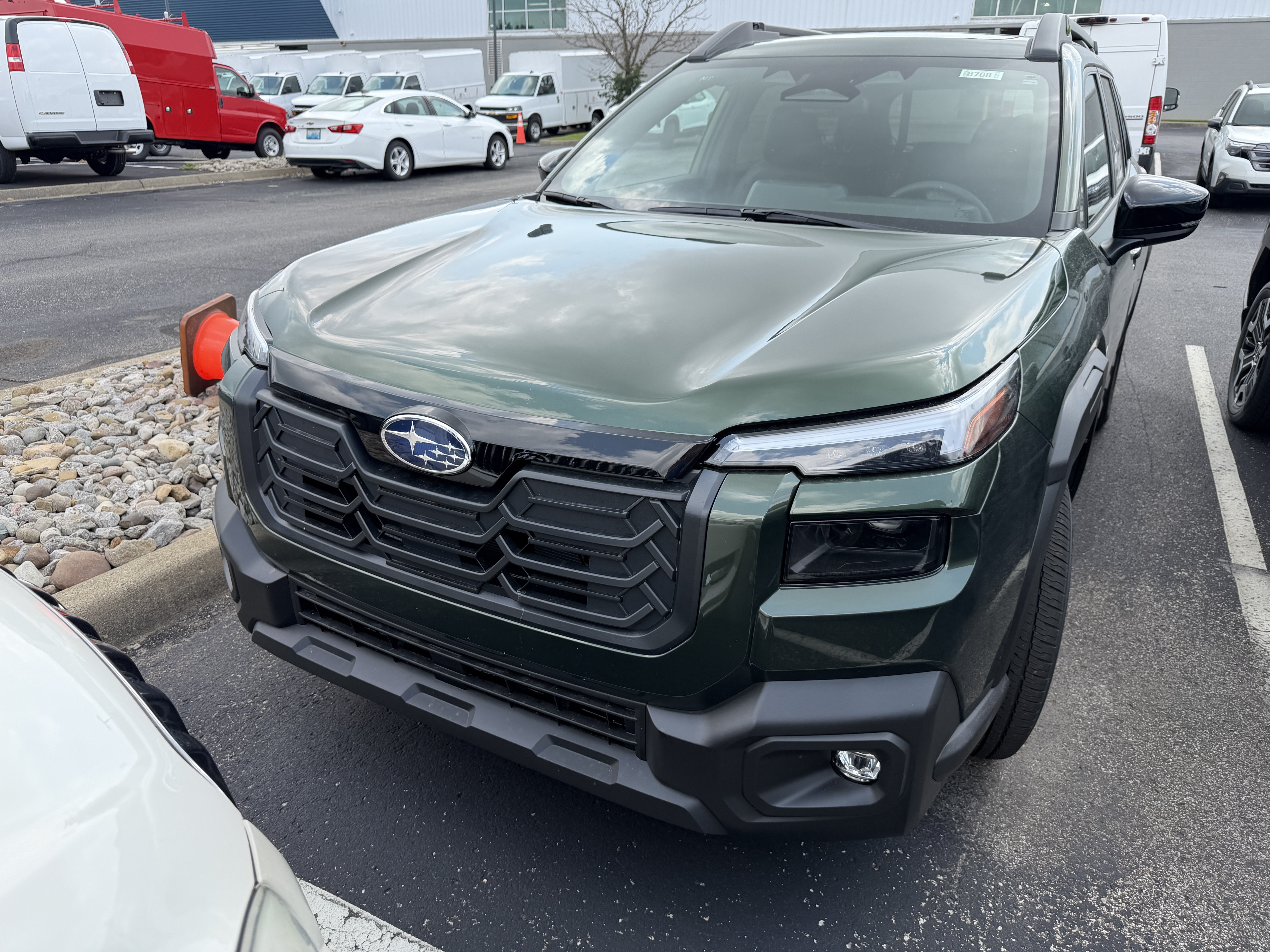 New 2026 Subaru Outback Limited AWD/4WD image 3