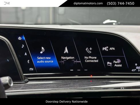 Used 2022 Cadillac Escalade ESV Premium Luxury w/ LPO, Floor Liner Package image 32