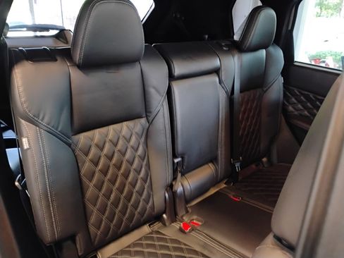 Used 2023 Mitsubishi Outlander SEL image 70