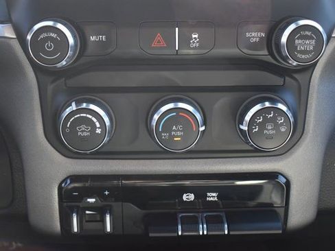 Used 2024 RAM 2500 Big Horn image 29