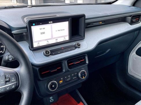 Used 2024 Ford Maverick XLT image 6