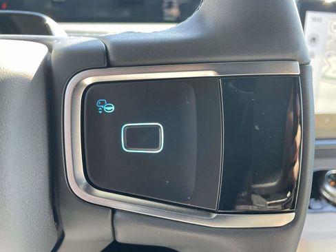 New 2026 Ford Expedition Active image 21