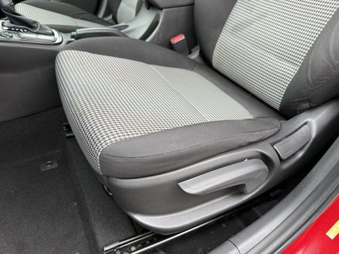 Used 2019 Hyundai Kona SE image 24