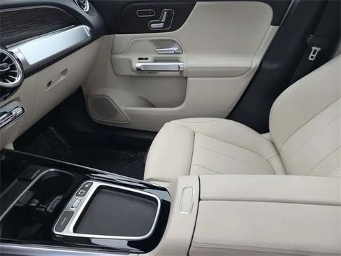 Certified 2025 Mercedes-Benz GLB 250 GLB 250 image 19