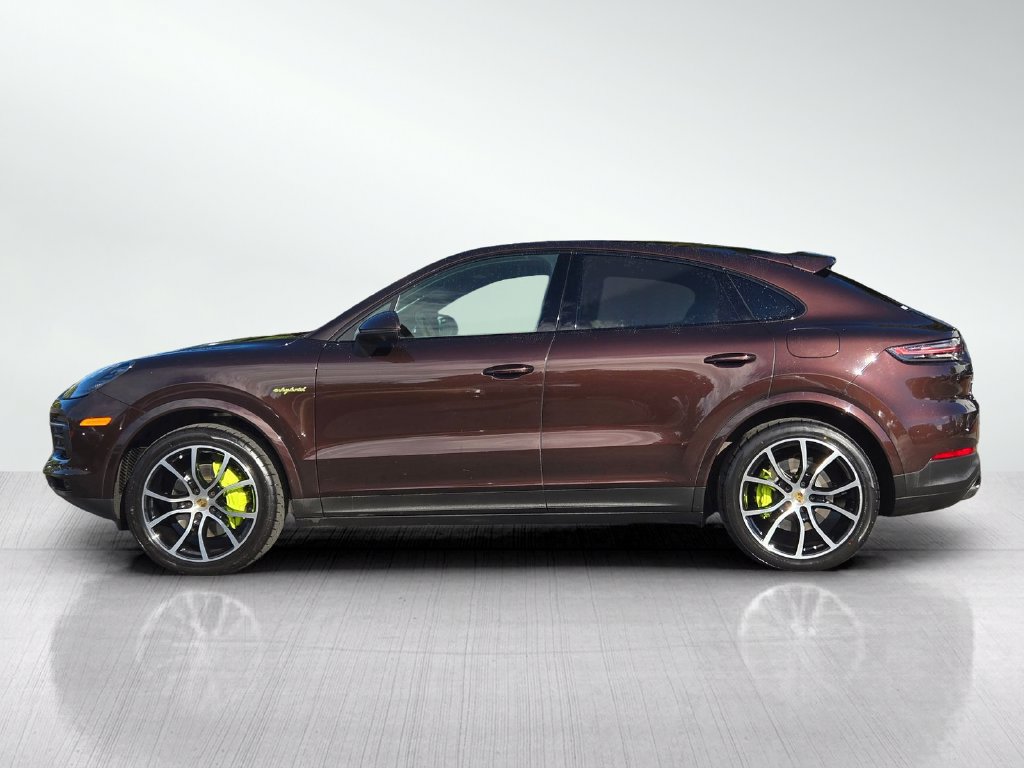 Used 2023 Porsche Cayenne Platinum Edition w/ Premium Package Plus (PIA) AWD/4WD image 7