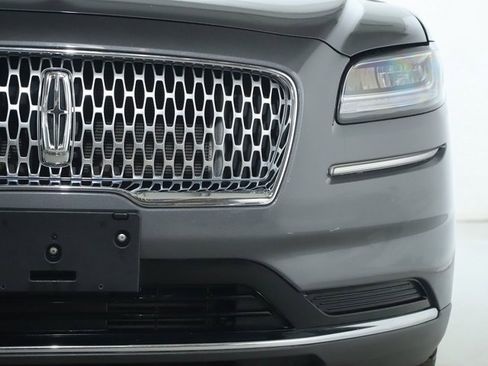 Used 2021 Lincoln Nautilus AWD image 7