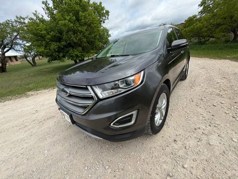 Used 2016 Ford Edge SEL w/ Equipment Group 201A image 3