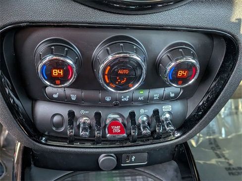 Used 2024 MINI Cooper Clubman S w/ Signature Upholstery Package image 23