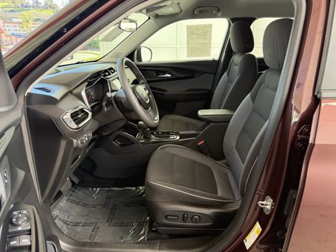 Used 2022 Chevrolet TrailBlazer LT image 42