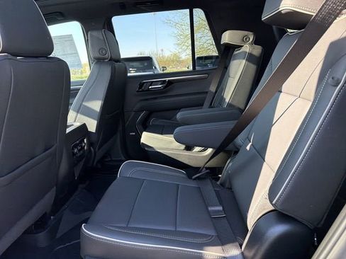 New 2026 Chevrolet Tahoe Premier w/ Sun And Tow Package AWD/4WD image 13