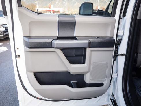 Used 2021 Ford F450 XLT w/ XLT Value Package AWD/4WD image 32