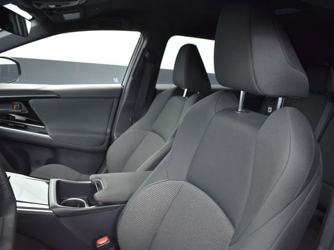 Used 2024 Subaru Solterra Premium image 12