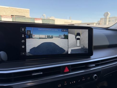 New 2026 Kia Sorento SX image 23