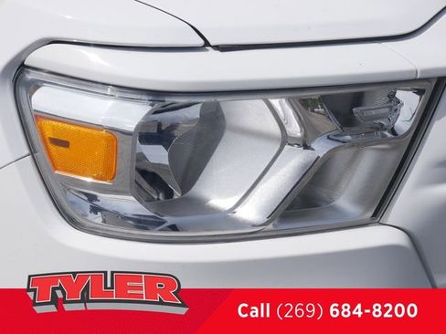 Used 2023 RAM 1500 Big Horn AWD/4WD image 10