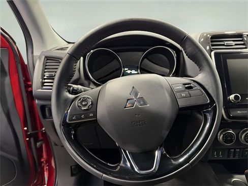 Used 2022 Mitsubishi Outlander Sport FWD image 15