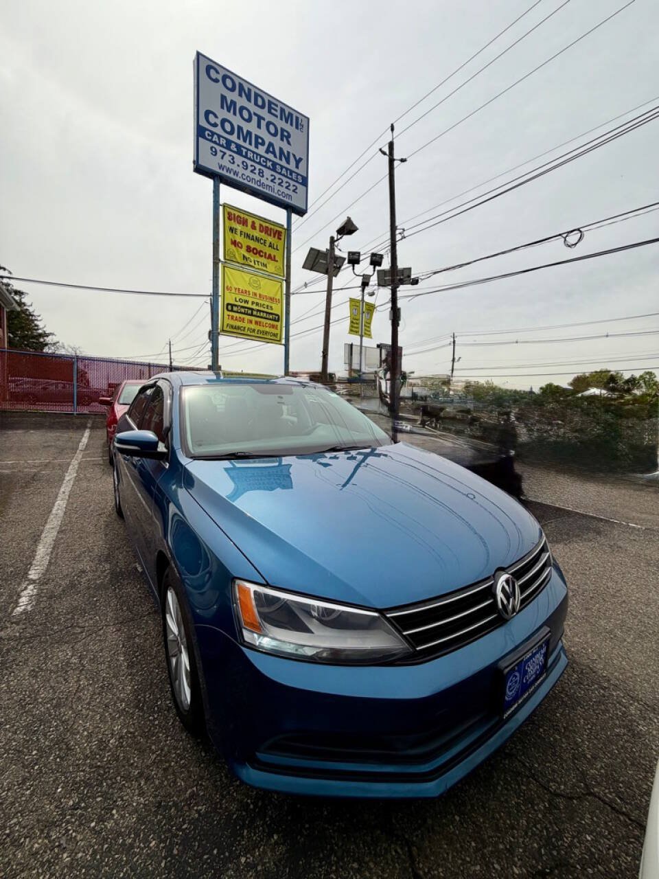 Used 2015 Volkswagen Jetta SE FWD image 17