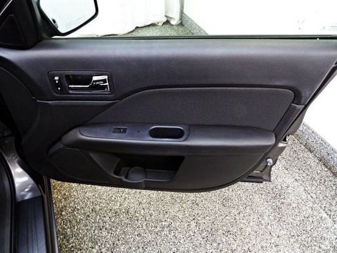 Used 2012 Ford Fusion SE FWD image 11
