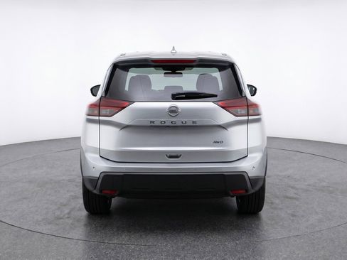 Used 2025 Nissan Rogue SV AWD/4WD image 7