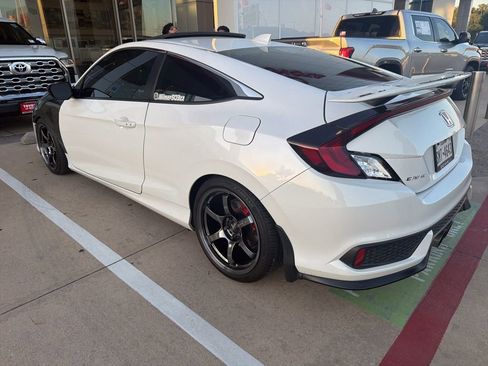 Used 2020 Honda Civic Si image 4