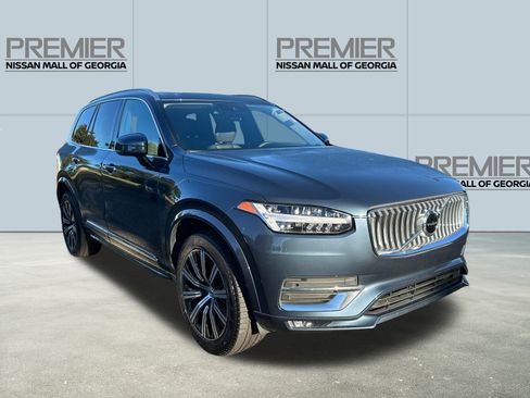 Used 2022 Volvo XC90 T6 Inscription image 3
