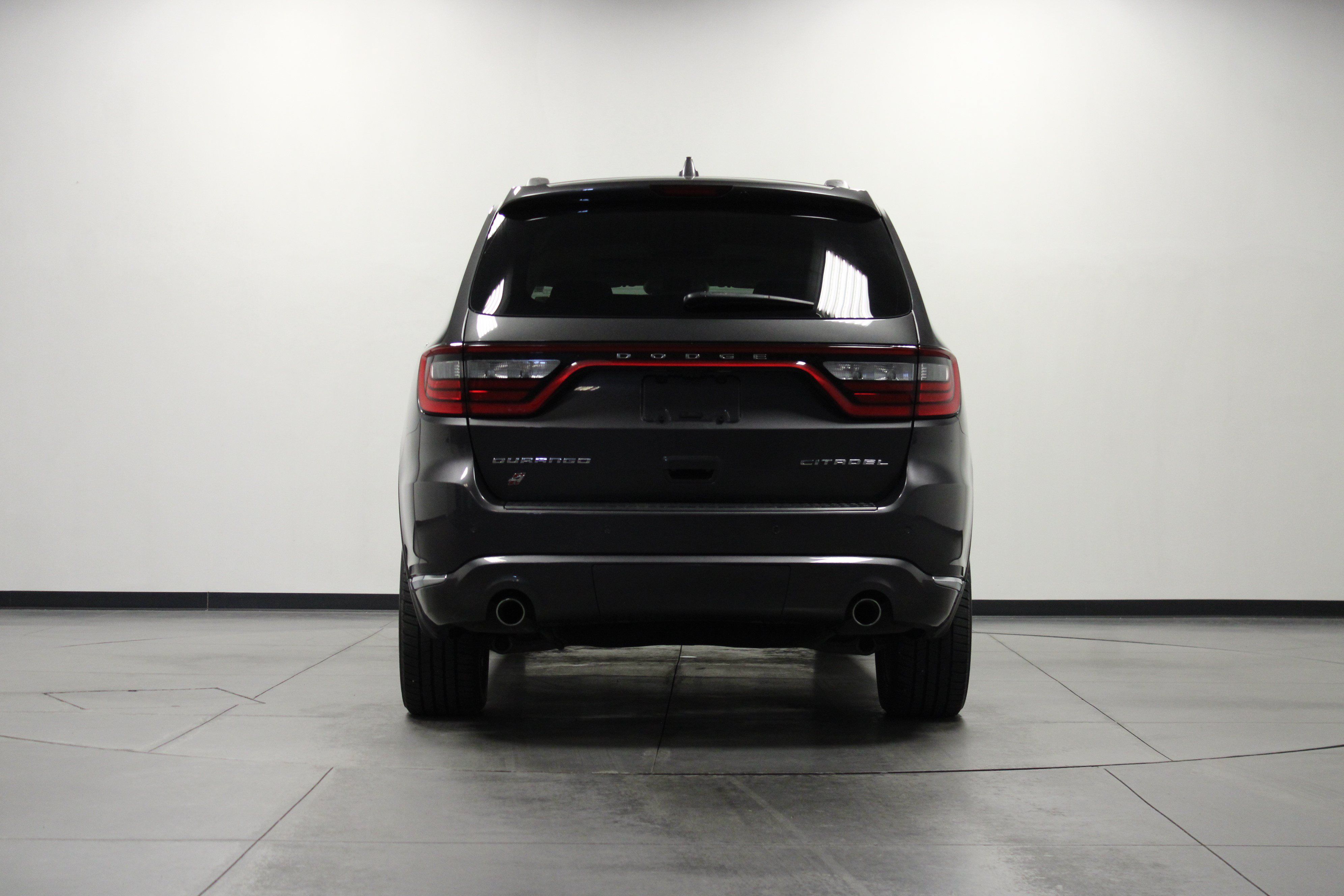 Used 2019 Dodge Durango Citadel w/ Technology Group AWD/4WD image 5