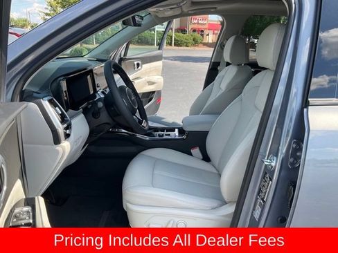 Certified 2023 Kia Sorento SX AWD/4WD image 11