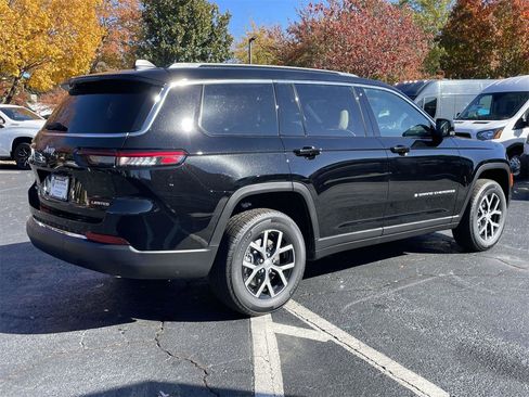 New 2025 Jeep Grand Cherokee L Limited image 9