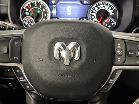 Certified 2025 RAM 1500 Big Horn AWD/4WD image 15