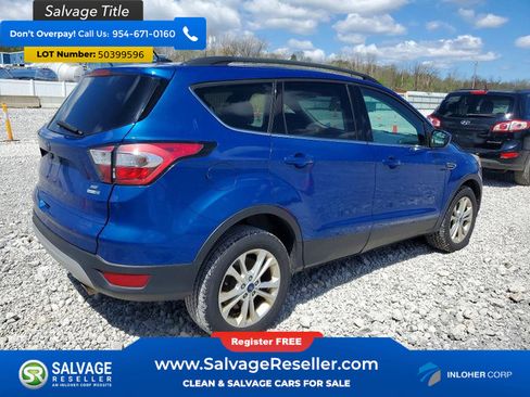 Used 2017 Ford Escape SE AWD/4WD image 4