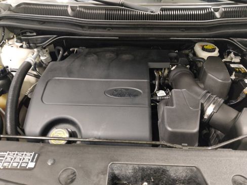 Used 2017 Ford Explorer XLT w/ Equipment Group 202A image 30