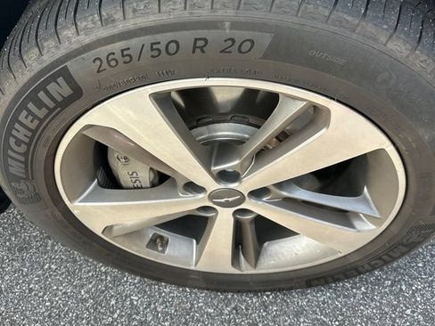 Used 2023 Genesis GV80 3.5T Advanced + AWD/4WD image 12