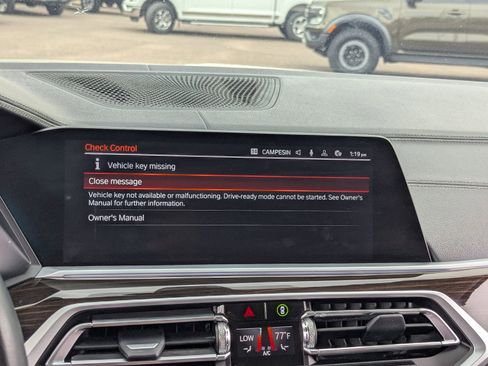 Used 2020 BMW X7 xDrive40i w/ Premium Package image 21