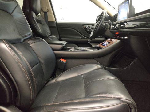 Used 2021 Lincoln Aviator Reserve w/ Equipment Group 201A AWD/4WD image 21