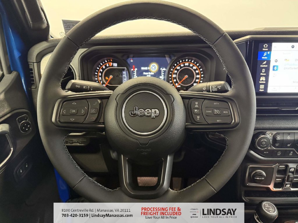 New 2026 Jeep Gladiator Sport AWD/4WD image 21