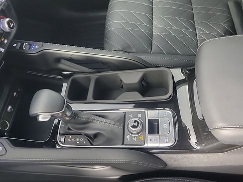 Used 2025 Kia Telluride SX X-Line image 37