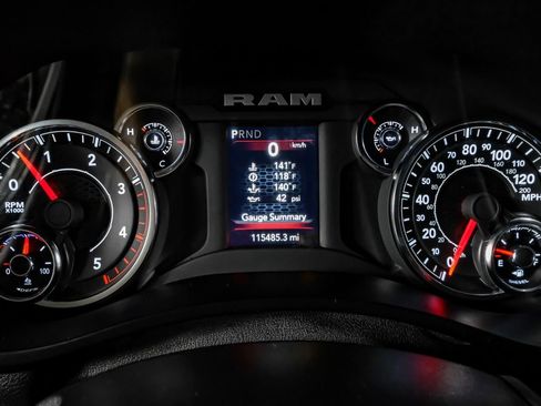 Used 2024 RAM 3500 Tradesman w/ Chrome Appearance Group AWD/4WD image 20