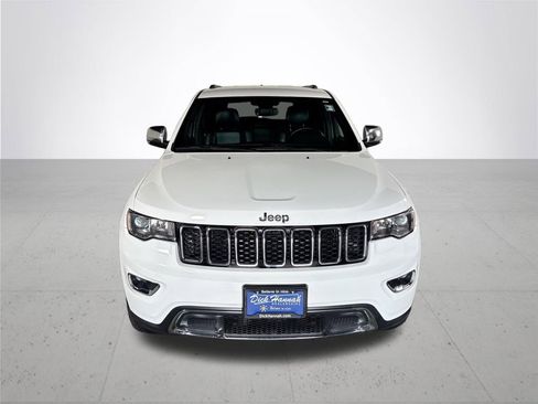 Used 2019 Jeep Grand Cherokee Limited AWD/4WD image 3