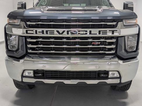 Used 2020 Chevrolet Silverado 2500 LTZ w/ LTZ Premium Package AWD/4WD image 2